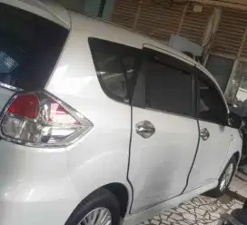 Mobil zusuki ERTIGA Manual GL 2016