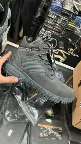 Sepatu new tactical delta 6' abu grey import