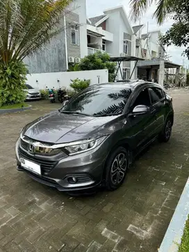 Hrv E Facelift Cvt 2020 Grey Istimewa