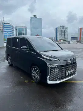 Toyota new voxy 2023