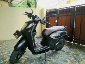 Dijual HONDA GENIO CBS ISS FABULOUS HITAM
