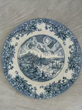 Dijual piring antik biru  made in England