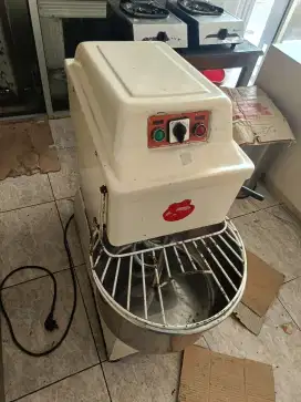 Mixer Fomac 30 liter sprital