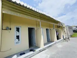 Rumah Kost Baru Full Furnish Lokasi Dekat Luwes Gentan Sukoharjo (AT)