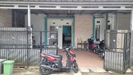 Rumah terawat di D'Green mandalajati Bandung timur