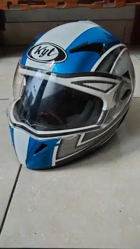 Di Jual helm full face KYT