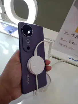 PROMO KREDIT CICILAN 0% VIVO V40 TANPA JAMINAN SYARAT KTP SAJA !!