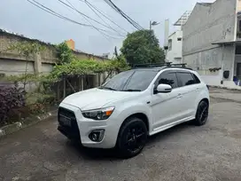 Mitshubitshi Outlander Sport 2.0 PX