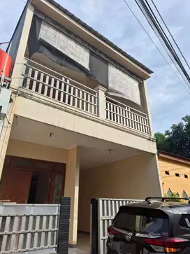 Disewakan Rumah Luas dan Bebas Banjir