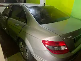 Mercedes-Benz C200 Kompressor 2009 Bensin