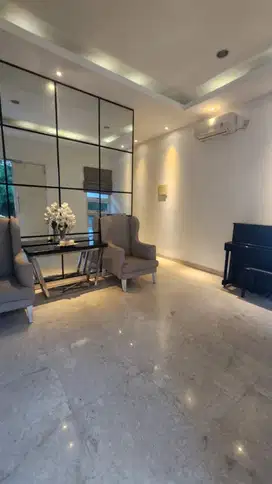 Rumah Golf Residence 8x18 Sunter Kemayoran Hadap Utara