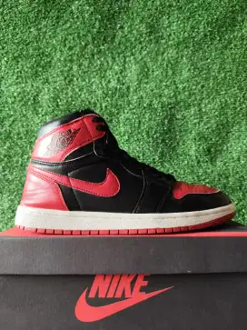 Sepatu Pria Anak Size43 Nike Air Jordan Bred Jordan Banned Ori Lengkap