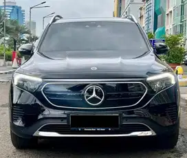 Mercedes Benz EQB 250