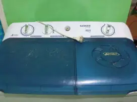 Mesin cuci Sanken kapasitas besar 10kg mulus bgt