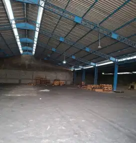 DI SEWAKAN GUDANG DI MADUKORO RAYA - SEMARANG BARAT