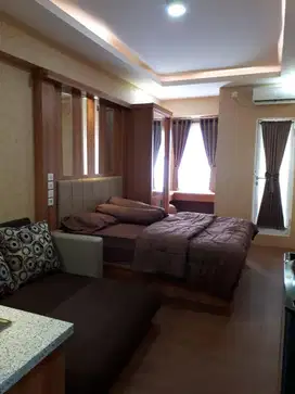 TIPE 1 BR,FULL FURNISHED,NYAMAN ,DISEWAKAN APARTEMEN TENGAH KOTA SMG