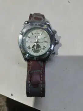 jam tangan breitling