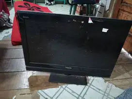 TV Toshiba bekas