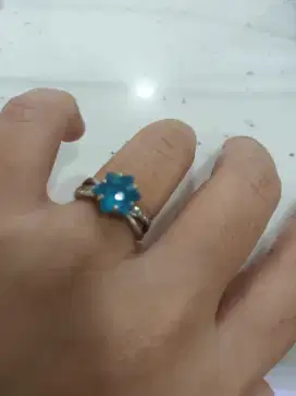 Dijual Cincin berlian Blue topaz
