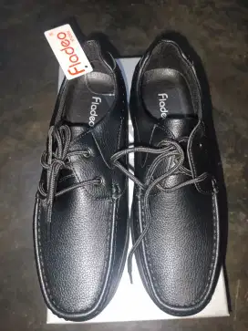 Sepatu Flodeo Original .