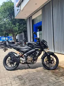 KAWASAKI 200 NS