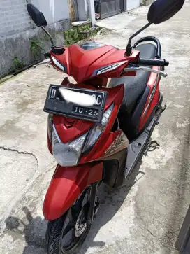 Honda Beat FI CW 2015 merah