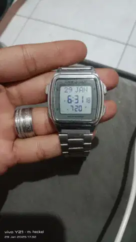 jam digital al-fajar arab