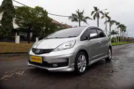 HONDA JAZZ RS 1.5 MANUAL 2011 (W) PAJAK PANJANG ISTIMEWA