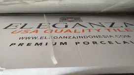 Granite Eleganza Staturio Gold 75x150