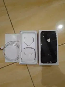 iPhone xr 128 black ex inter