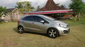 KIA RIO A/T 2013