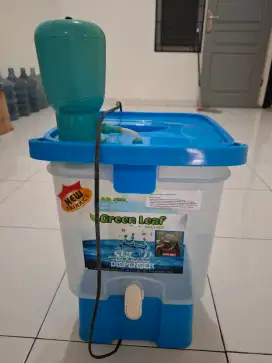 Dispenser air minum