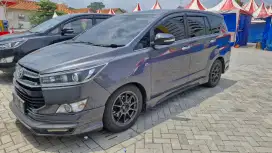 Toyota innova rebon q 2016 abu grey