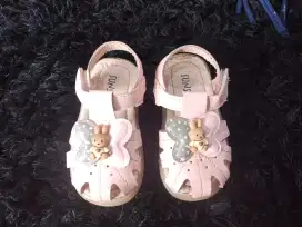 Sepatu sandal anak Brand Bangkok