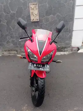 CBR 150R 2015. Pajak ON. Standar. Mulus. Ori. Ban OK. Cash/Kredit/TT