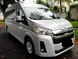 SEWA HIACE PREMIO LUXURY (9+1Seat) & (13+1Seat)