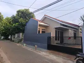 Dijual Rumah Murah Lokasi di Jl.Benda Jembatan Serong Depok