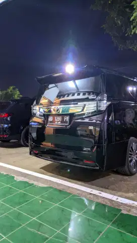 Cari pekerjaan driver freelance/pribadi.
