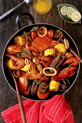 Dibutuhkan tukang masak nasi dan minum