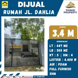 DIJUAL RUMAH 3 LANTAI DI JALAN DAHLIA TENGAH KOTA MAKASSAR