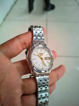 Seiko 5 21 Jewel automatic 7s26 Original