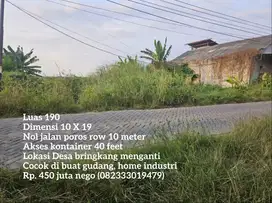 Tanah menganti plot gudang nol jalan akses kontainer