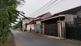 Disewakan rumah di Dengkol Singosari