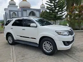 Toyota Fortuner G 2012 Bensin AT