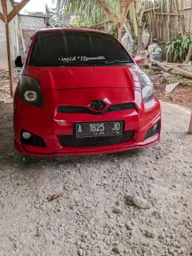 Jual yaris tipe E 2007