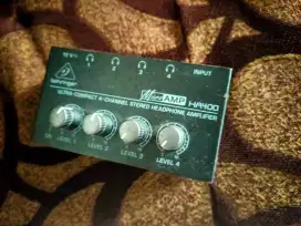 Behringer HA400 Headphone Amplifier