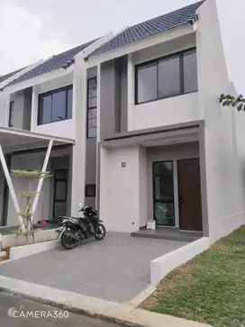 Rumah 2 Lantai siap huni di Perumahan Metland Puri Cipondoh Tangerang