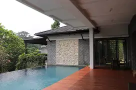 DIJUAL RUMAH MEWAH DI BUKIT GOLF HIJAU BGH, SENTUL CITY(SSR403) A2