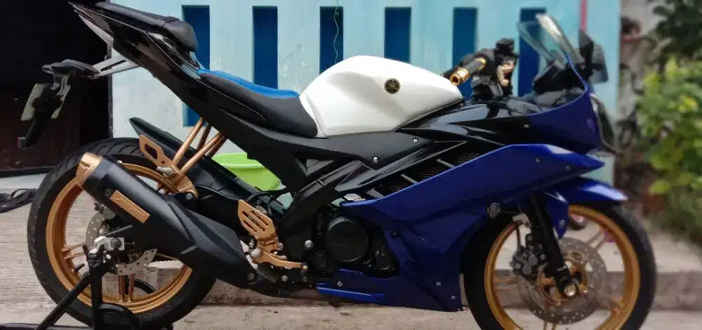 Yamaha R15 tahun 2015