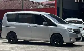 Nissan Serena c 26 th 2013 terawat